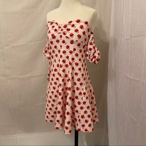 🌼NWT Floral Dress🌼